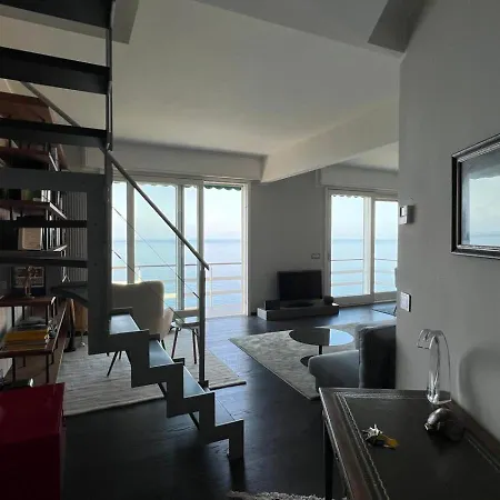Pieve Roof Terrace * Pieve Ligure